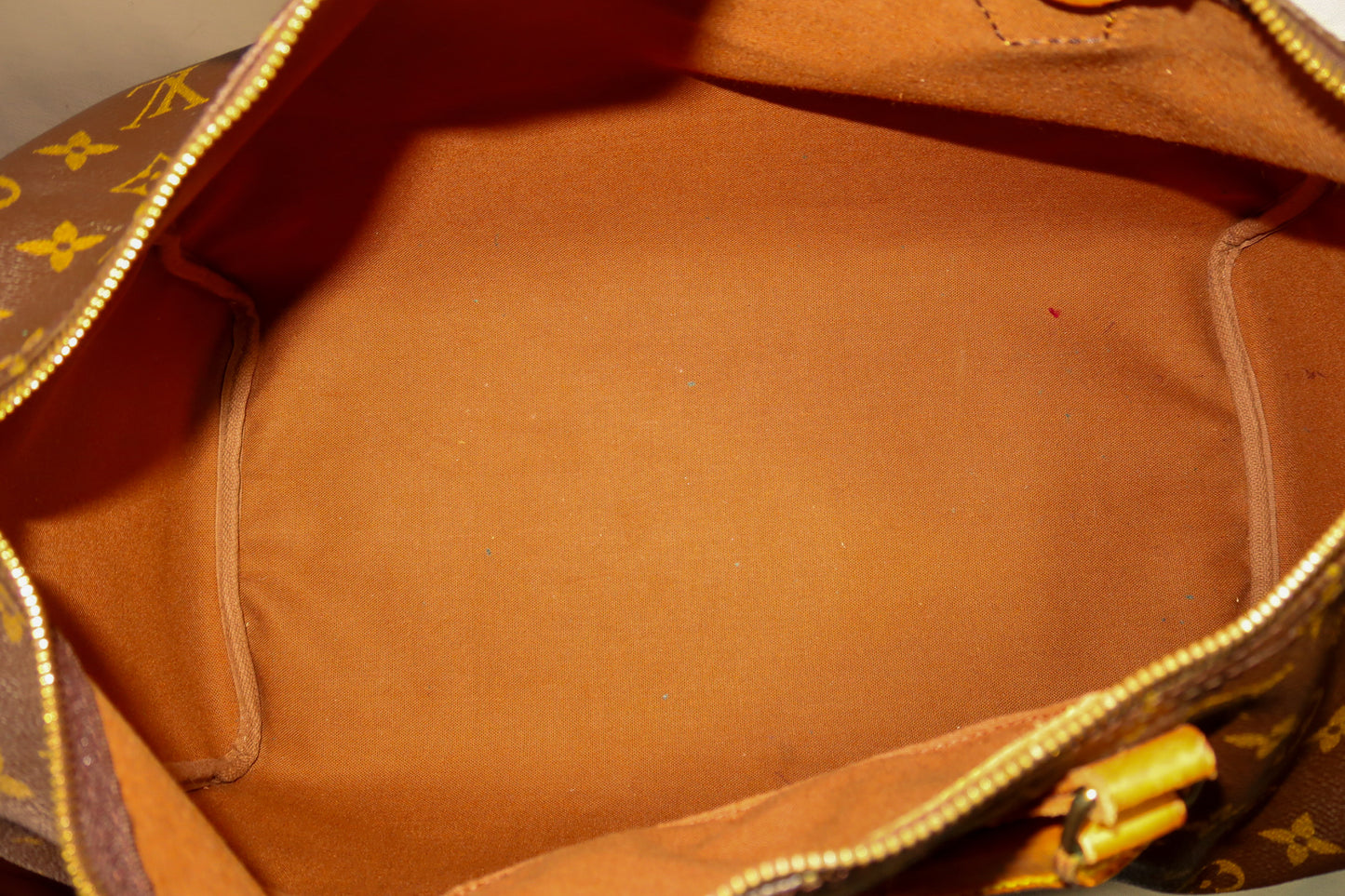 Louis Vuitton Vintage Monogram Speedy 40 Bag