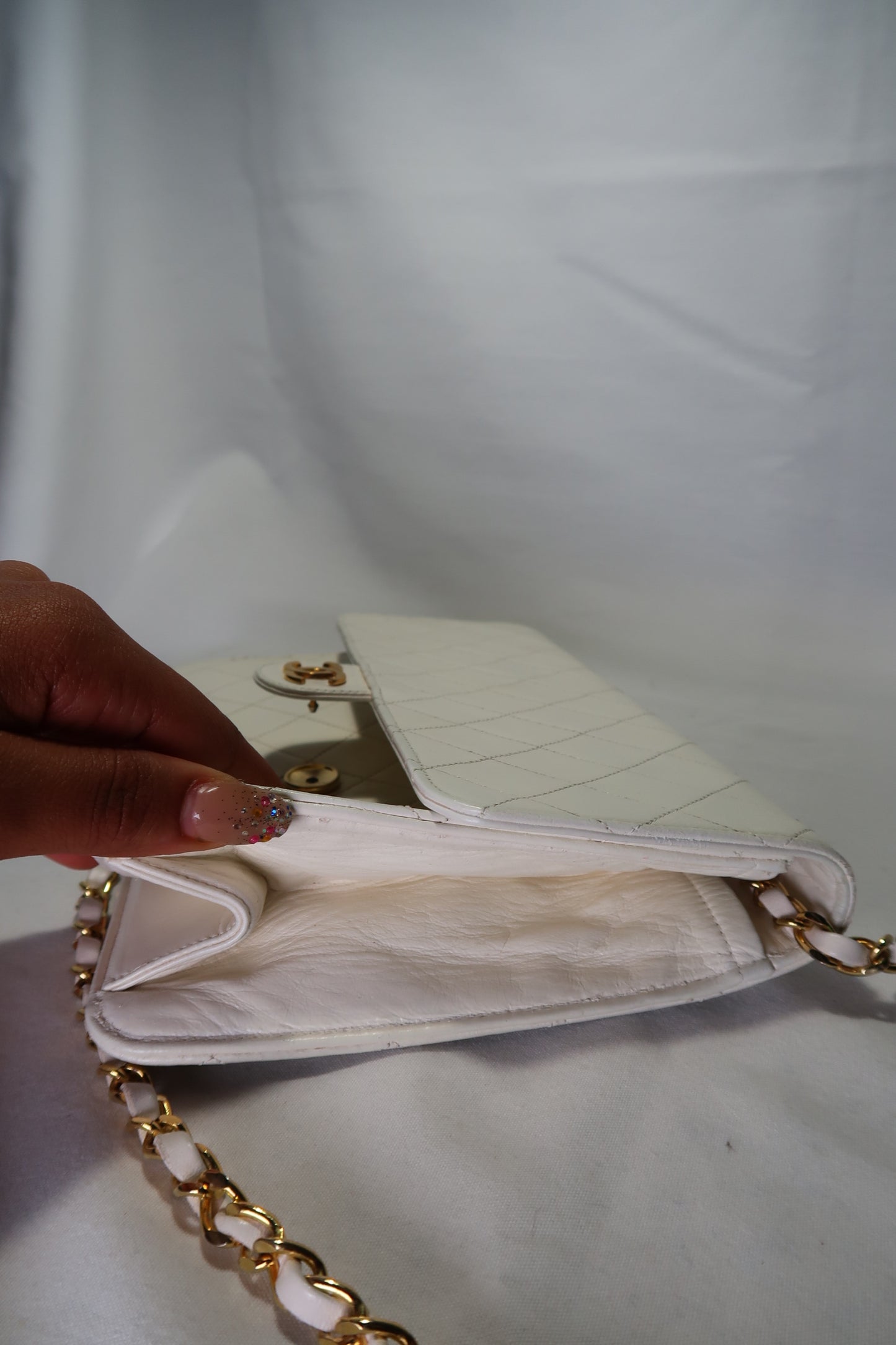 Chanel Quilted Matelasse CC Logo Lambskin Chain Shoulder Bag White / Cream Gold