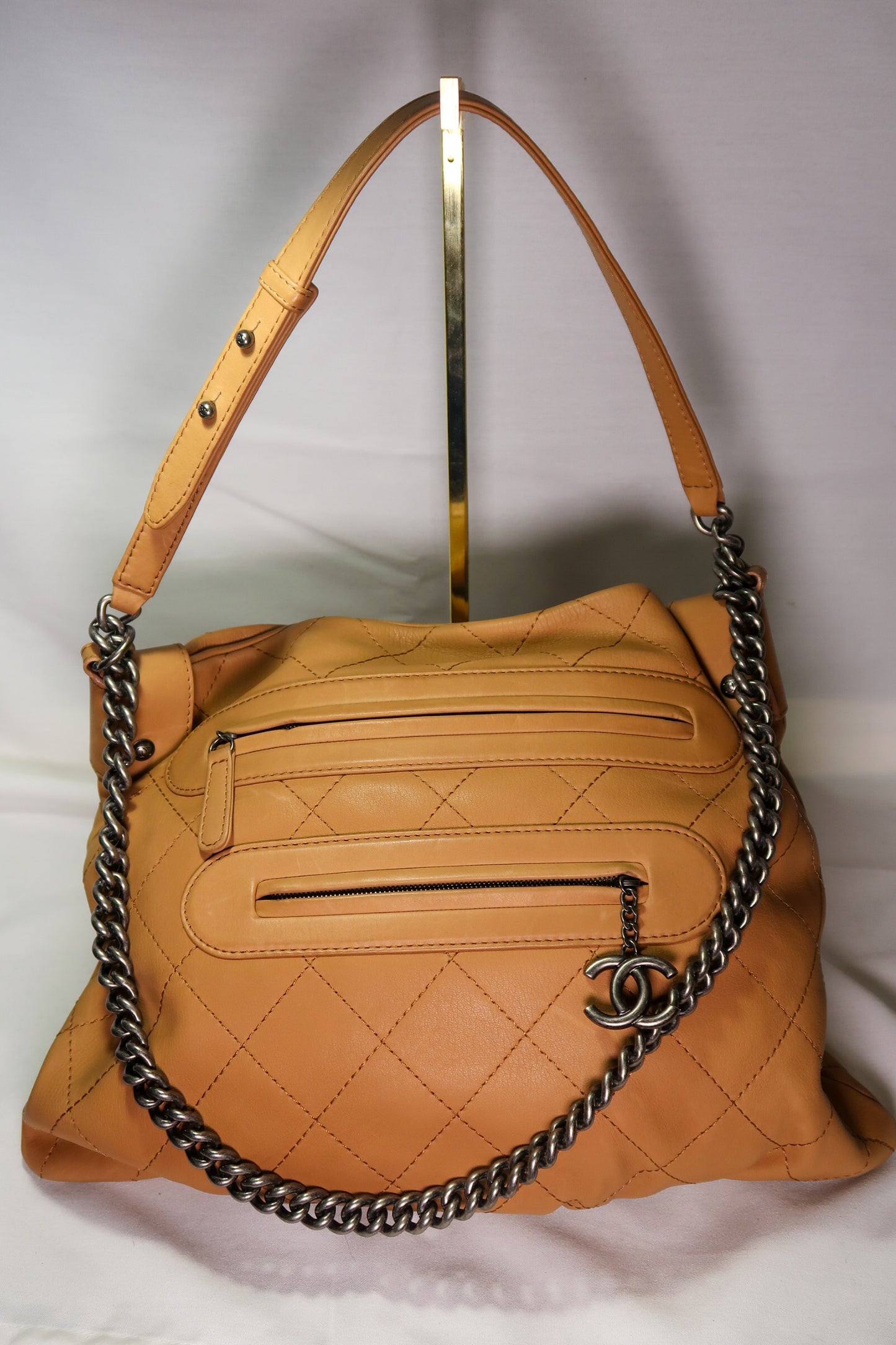Chanel Hobo w/ Chain Beige/ Tan
