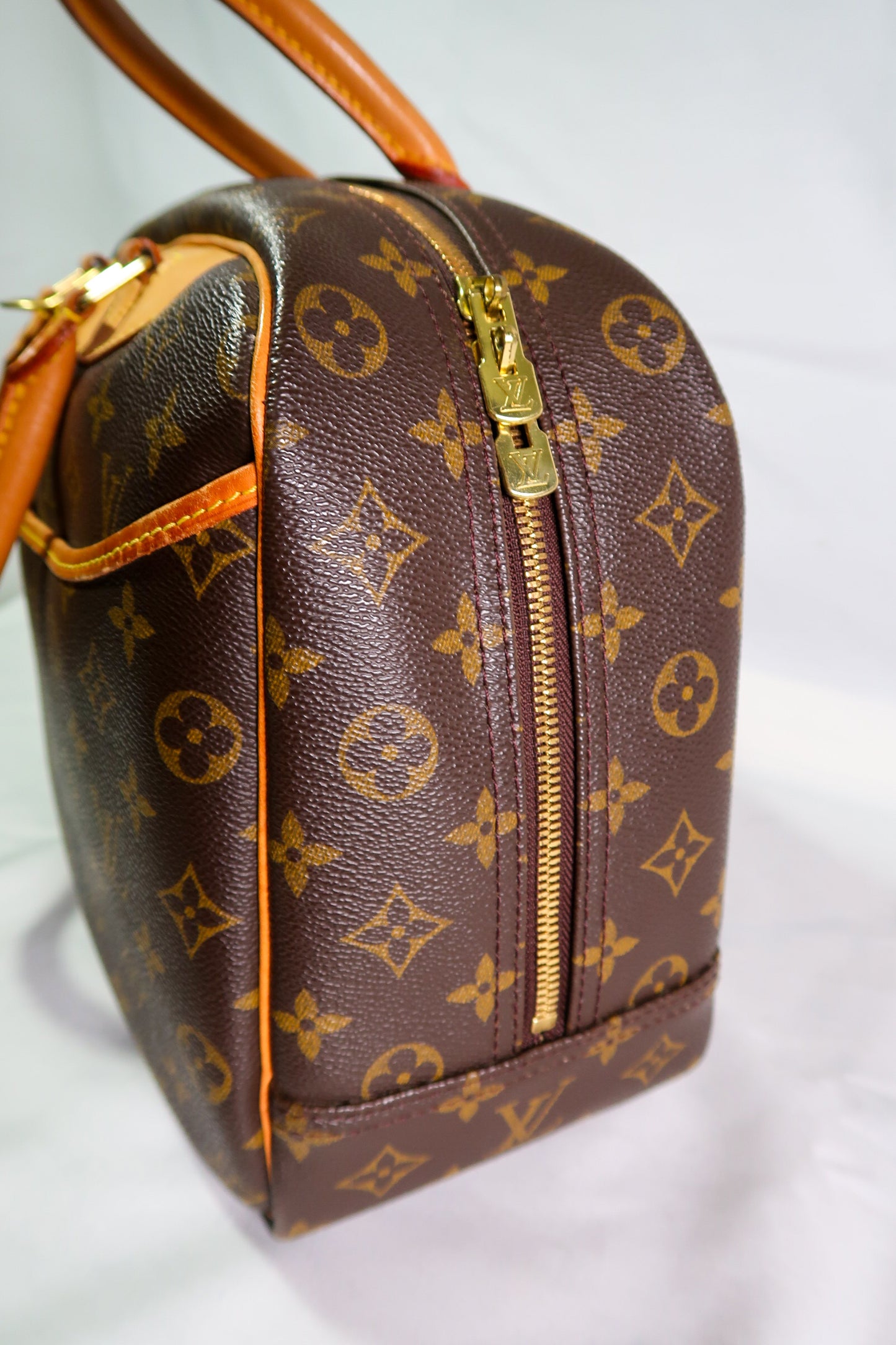 Louis Vuitton Monogram Deauville GM