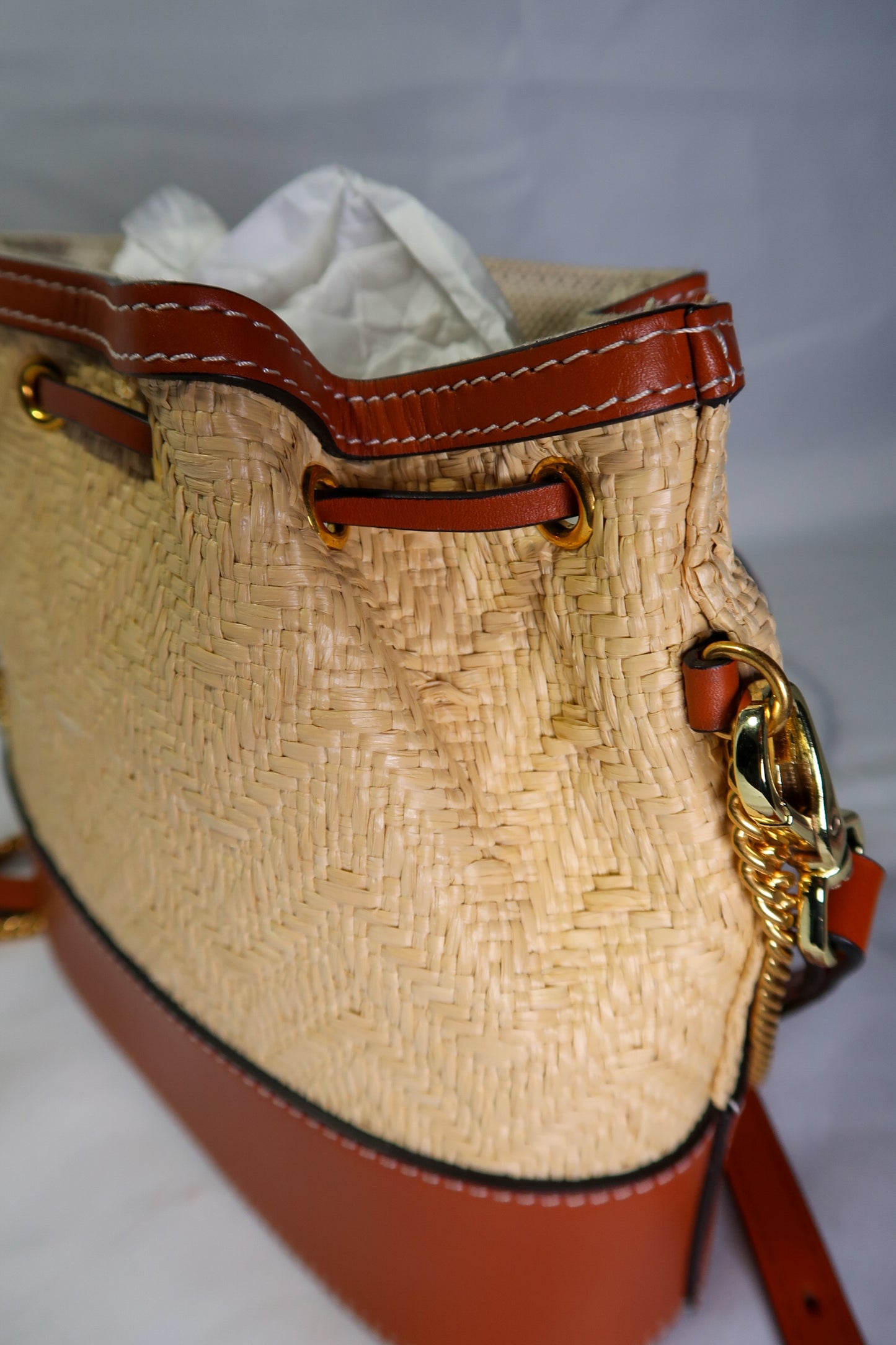 Valentino Garavani Raffia Calfskin Vlogo Drawstring Shoulder Bag Naturale Saddle Brown