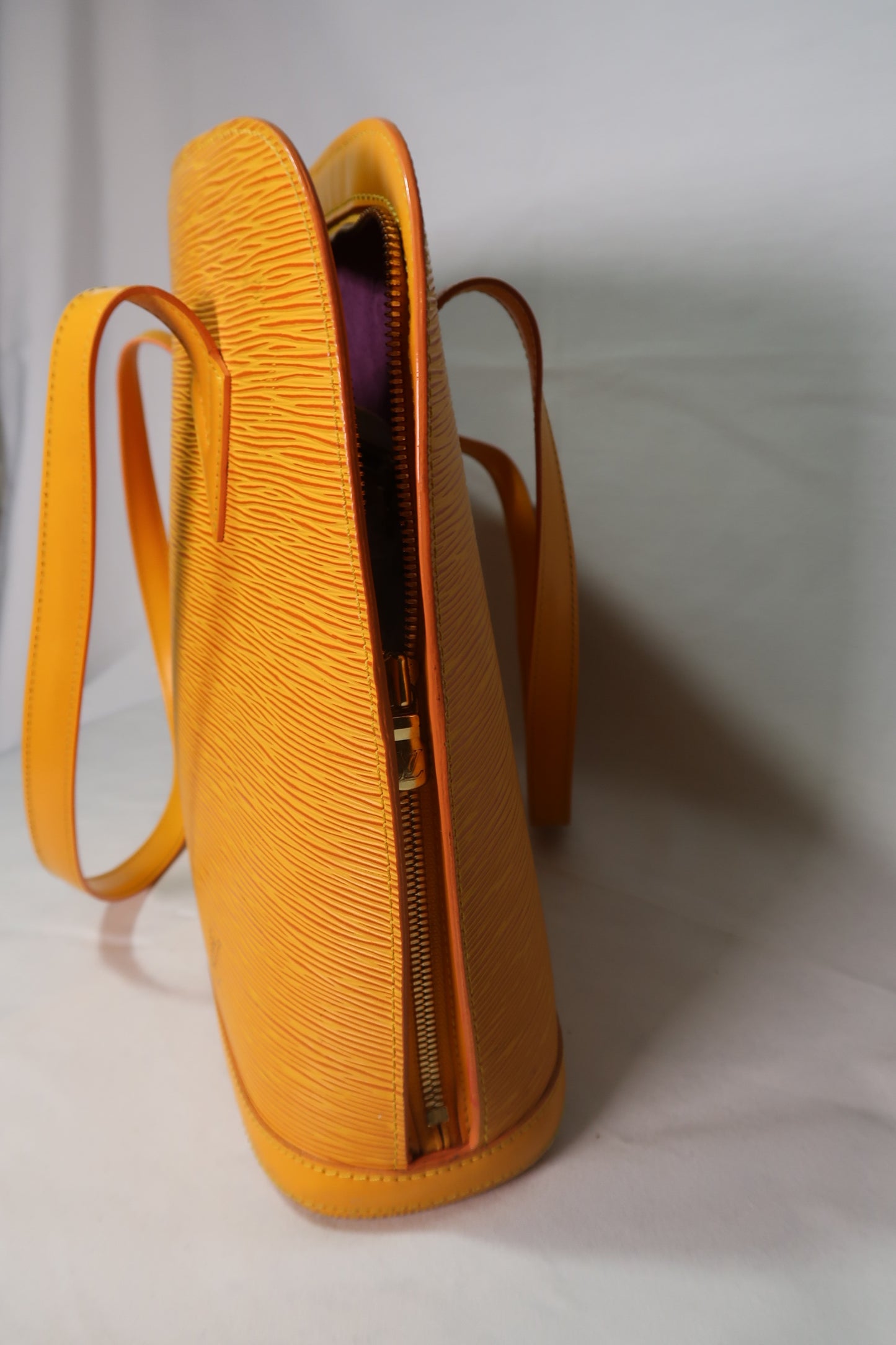 Louis Vuttion Epi Leather Lussac Vintage