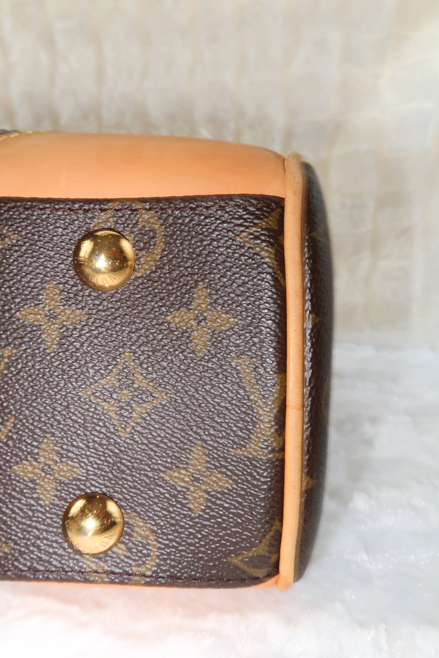 LV Monogram Beverly MM