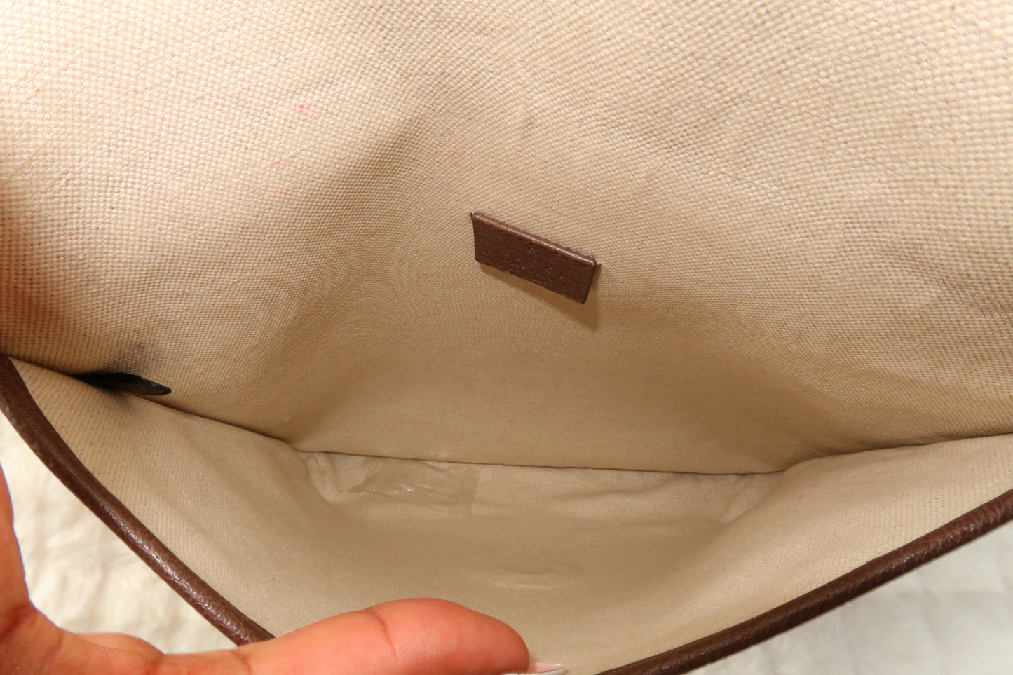 Gucci Neo Vintage Medium GG Supreme Canvas Leather Messenger Bag