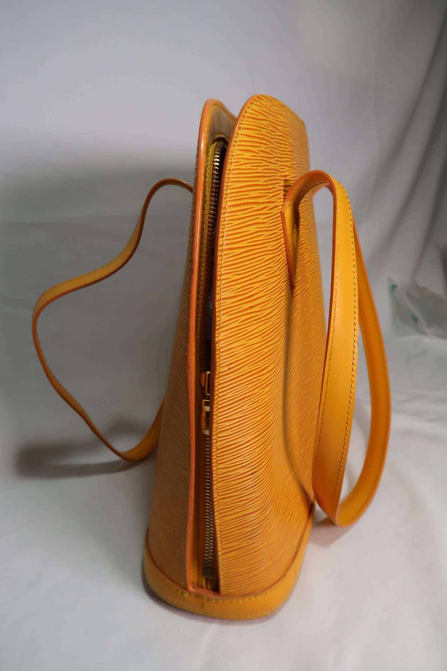 Louis Vuttion Epi Leather Lussac Vintage