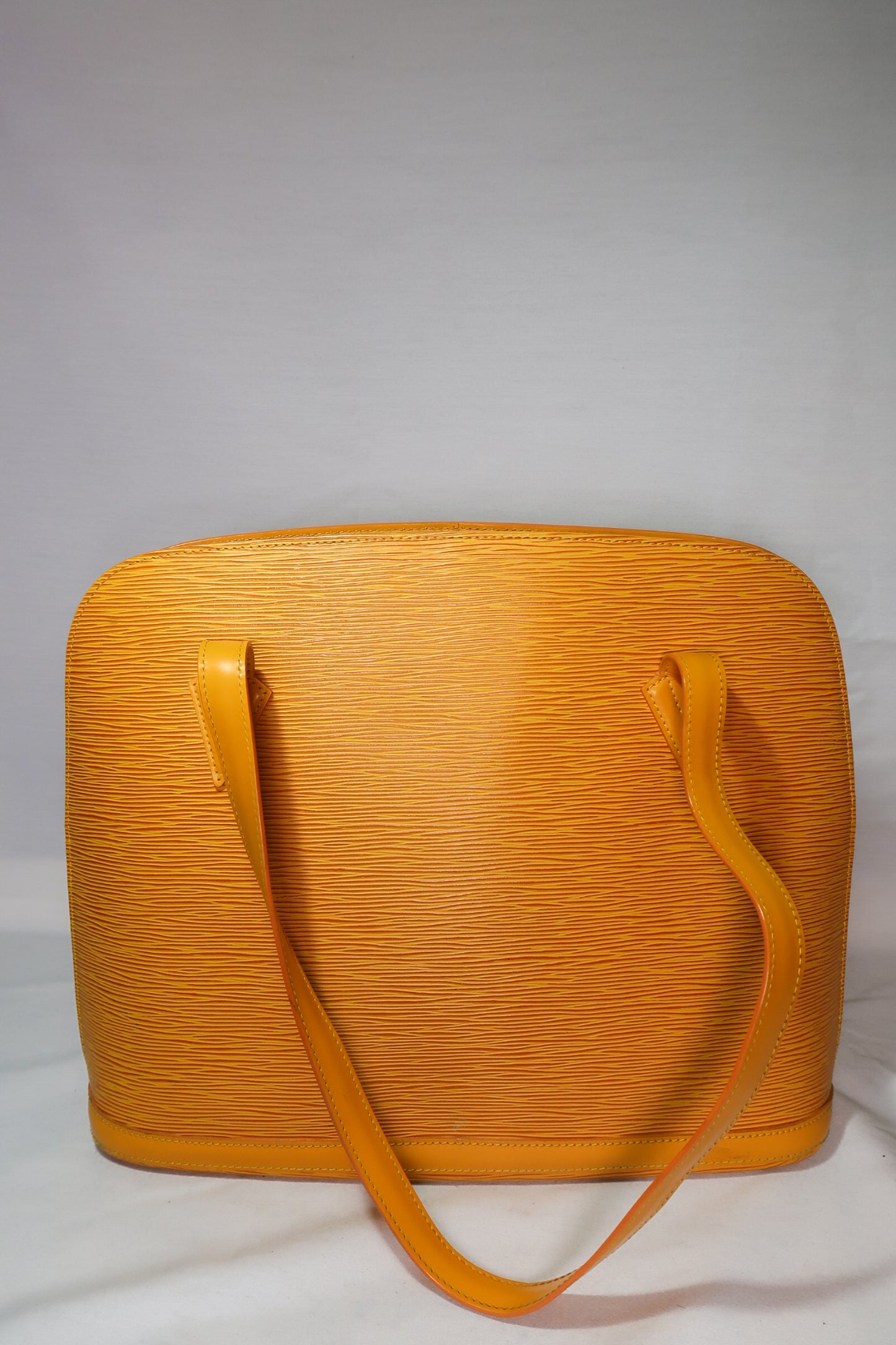 Louis Vuttion Epi Leather Lussac Vintage