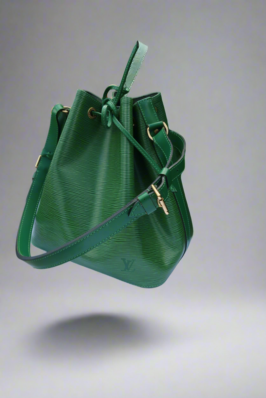 Louis Vuitton Epi Noe Borneo