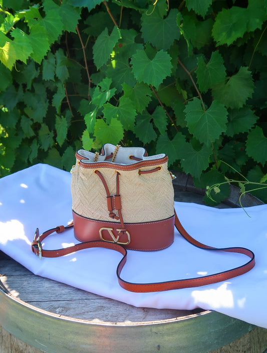 Valentino Garavani Raffia Calfskin Vlogo Drawstring Shoulder Bag Naturale Saddle Brown